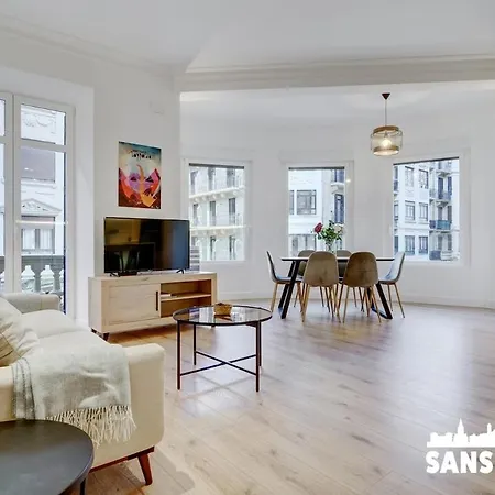 Bost By Sanse Holidays Apartment