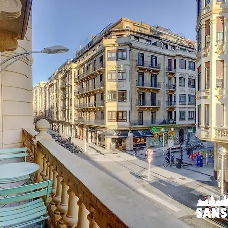Bost By Sanse Holidays Apartment
