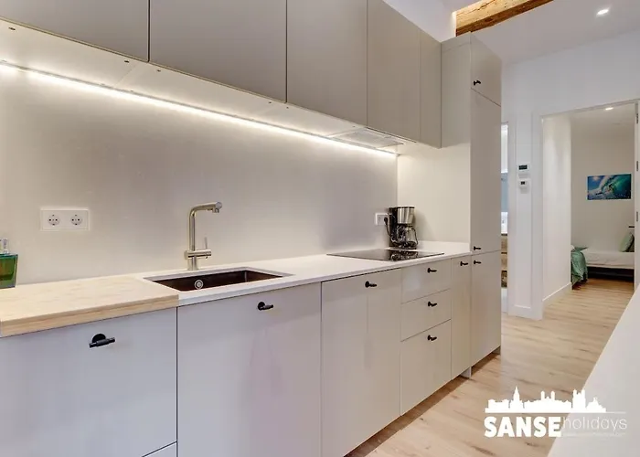 Bost By Sanse Holidays *